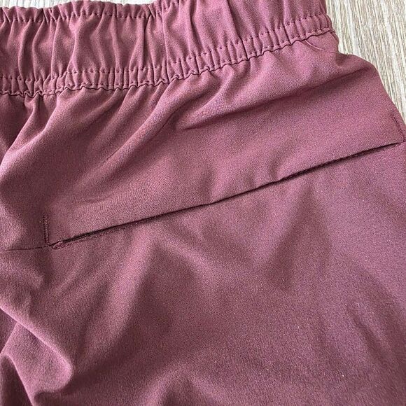 Nike Unlimited Versatile Training Gym Shorts Men's Medium M Maroon DV9336-844 - Picture 8 of 13